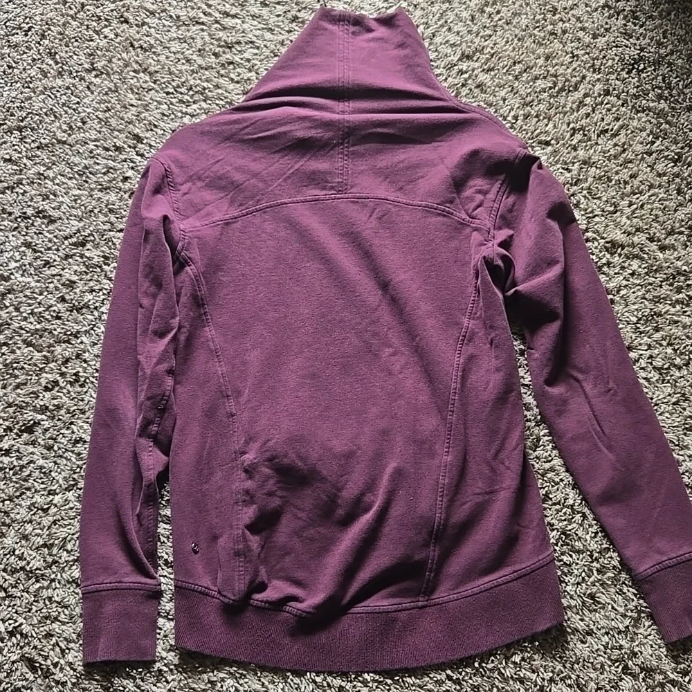 SOLD! Lululemon On The Double Pullover - Picture 4 of 10